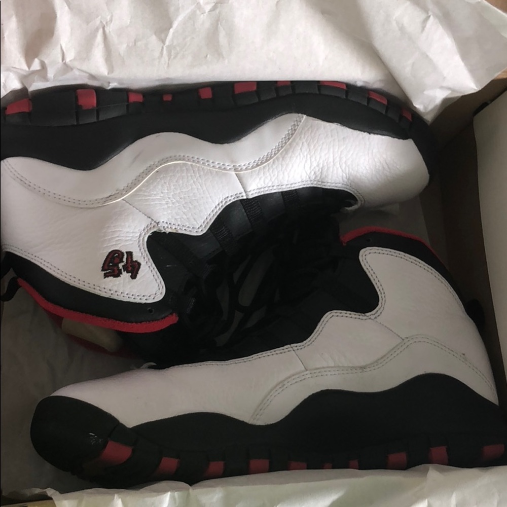 Boys Jordan #10